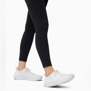 NWT Lane Eight Unisex Relay Trainer Athletic Tennis Shoe -  White - Size W 7